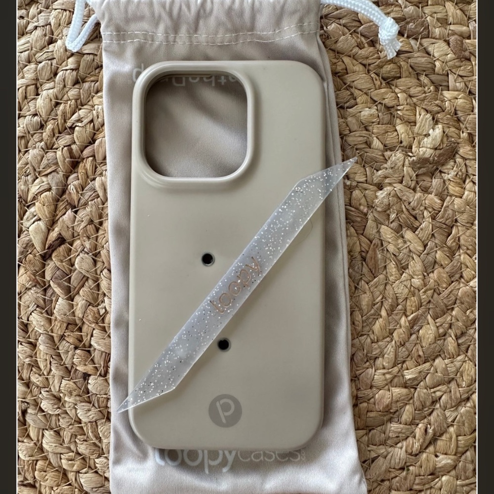 iPhone 14 PRO loopy beige
